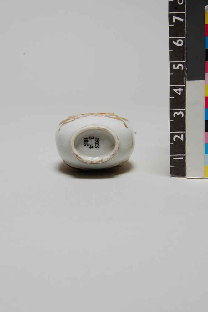 图片[4]-snuff-bottle BM-1923-0314.185-China Archive